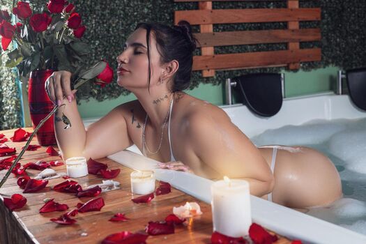 🔥 Ahinovi leaked private photo uncensored full