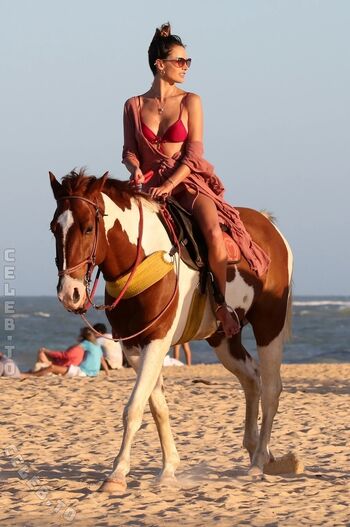 🔥 Alessandra ambrosio  page leaked private photo uncensored full
