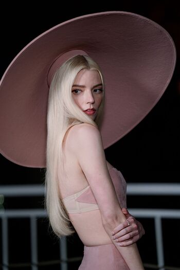 🔥 Anya taylor joy  page leaked private photo uncensored full