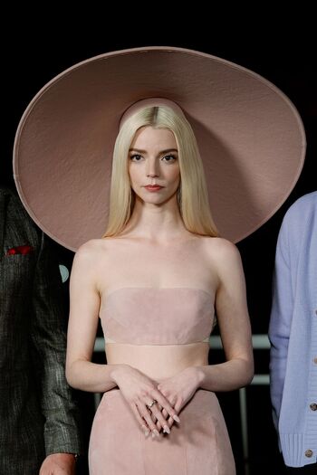 🔥 Anya taylor joy  page leaked private photo uncensored full