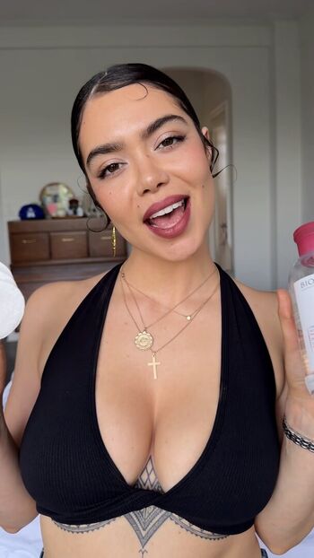 🔥 Aulii cravalho leaked private photo uncensored full