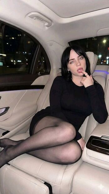 🔥 Billie eilish fake leaked private photo uncensored full