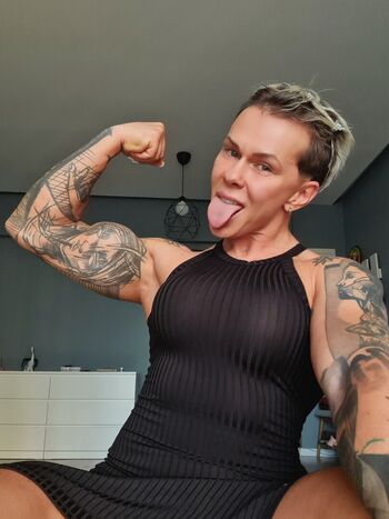 🔥 Crazyxbody page leaked private photo uncensored full