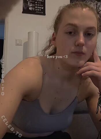 🔥 Einfachnurchristiinaa leaked private photo uncensored full
