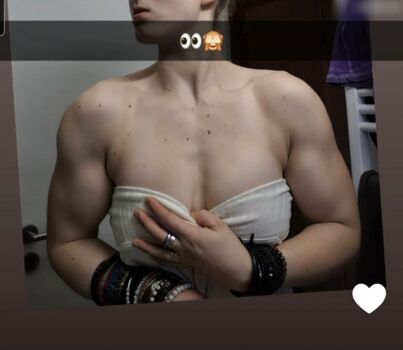 🔥 Einfachnurchristiinaa leaked private photo uncensored full