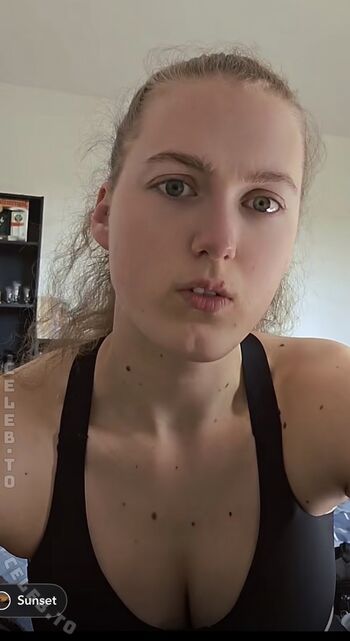 🔥 Einfachnurchristiinaa leaked private photo uncensored full