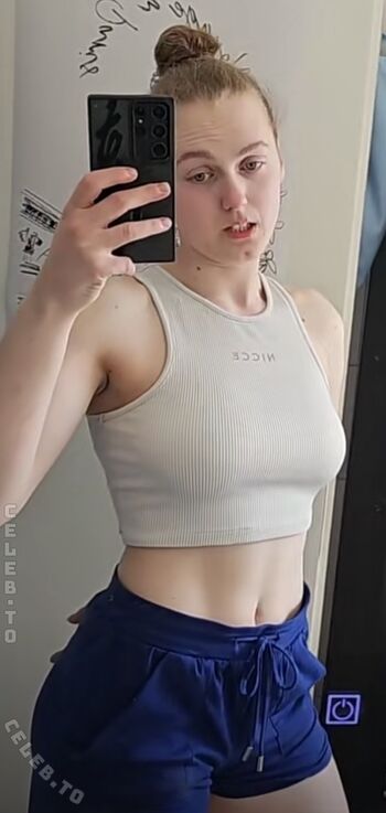 🔥 Einfachnurchristiinaa leaked private photo uncensored full