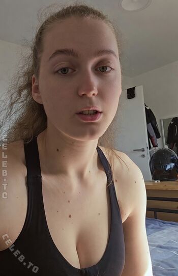 🔥 Einfachnurchristiinaa leaked private photo uncensored full