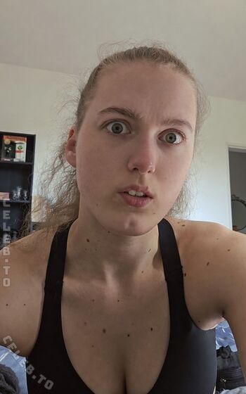 🔥 Einfachnurchristiinaa leaked private photo uncensored full