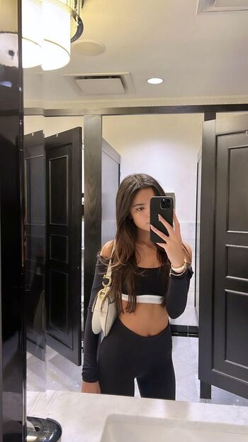 🔥 Ella mendelsohn page leaked private photo uncensored full