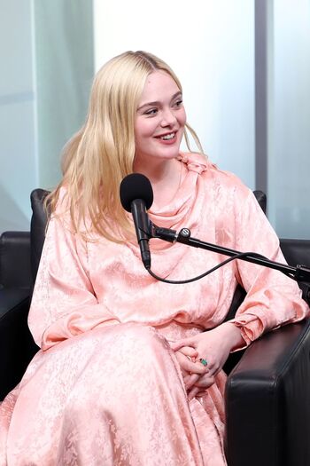 🔥 Elle fanning page leaked private photo uncensored full