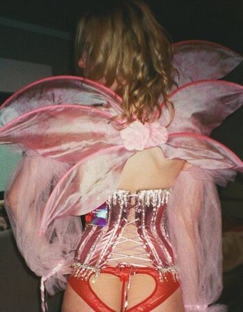 🔥 Elle fanning page leaked private photo uncensored full