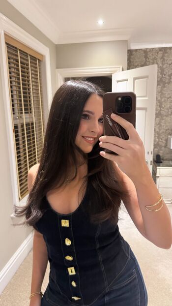🔥 Elle mulvaney leaked private photo uncensored full