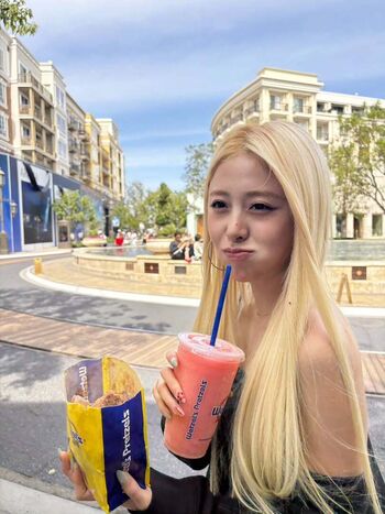 🔥 Huh yunjin  page leaked private photo uncensored full
