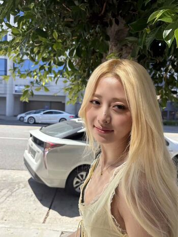 🔥 Huh yunjin  page leaked private photo uncensored full