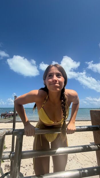 🔥 Isafernandezz leaked private photo uncensored full