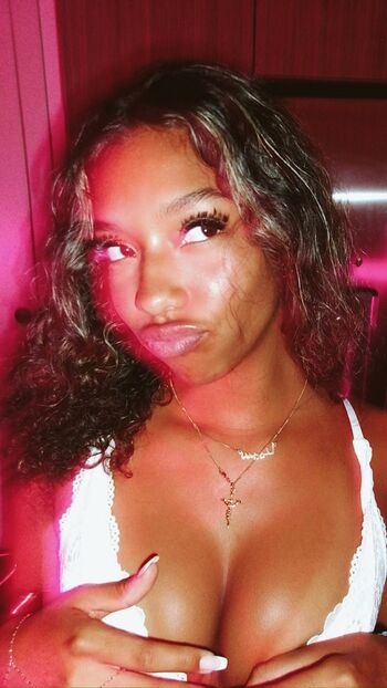 🔥 Isiennafletcher leaked private photo uncensored full