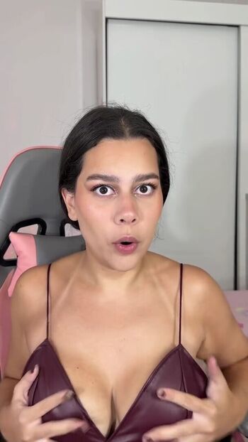 🔥 Julia alvarengaa leaked private photo uncensored full