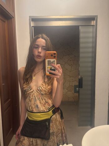 🔥 Kiernan shipka  page leaked private photo uncensored full