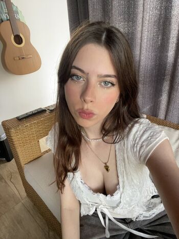🔥 Laurakatsz leaked private photo uncensored full