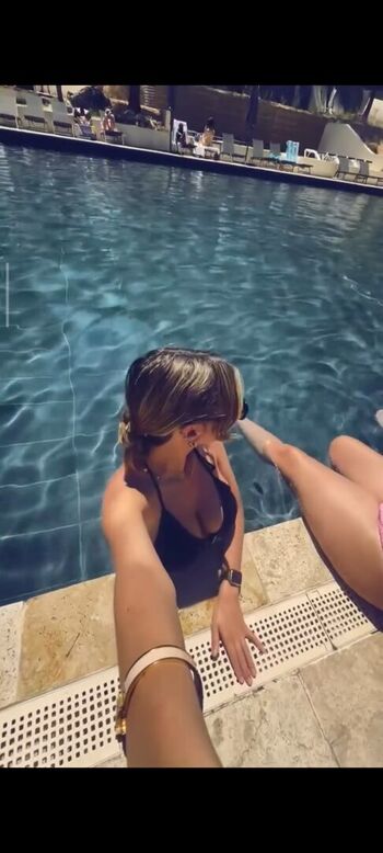 🔥 Laurapourlesintimes page leaked private photo uncensored full