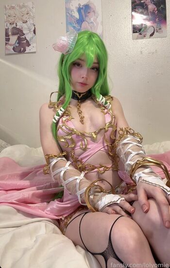 🔥 Lolyomie page leaked private photo uncensored full