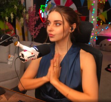 🔥 Loserfruit leaked private photo uncensored full