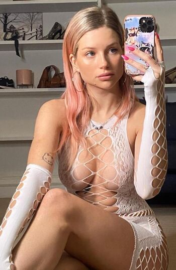 🔥 Lottie moss leaked private photo uncensored full