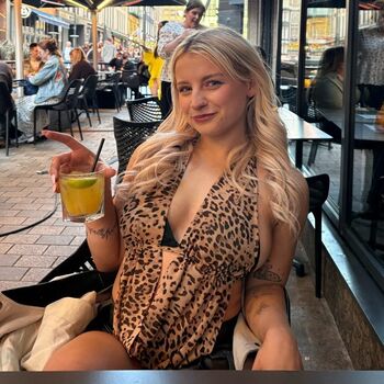 🔥 Luceoliviaxo leaked private photo uncensored full