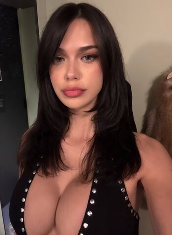 🔥 Luvstruck  page leaked private photo uncensored full