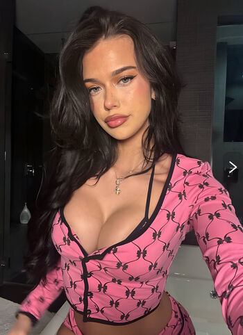 🔥 Luvstruck  page leaked private photo uncensored full