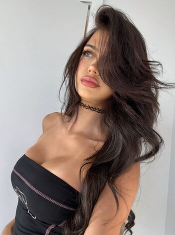 🔥 Luvstruck  page leaked private photo uncensored full