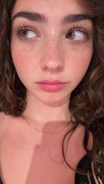 🔥 Lyzzahh leaked private photo uncensored full