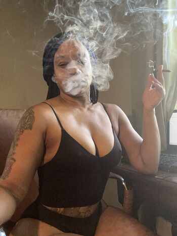 🔥 Mature women page leaked private photo uncensored full