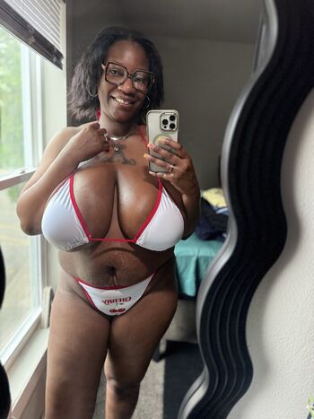 🔥 Mature women page leaked private photo uncensored full