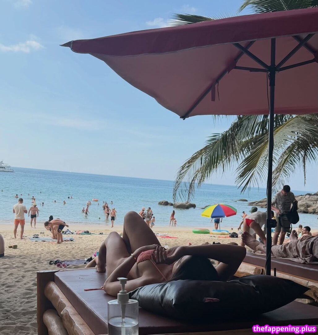 🔥 Serenay sarikaya leaked private photo uncensored full