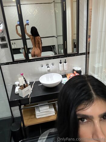🔥 Mia khalifa leaked private photo uncensored full