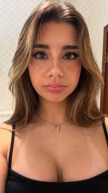 🔥 Mikayla campinos  page leaked private photo uncensored full