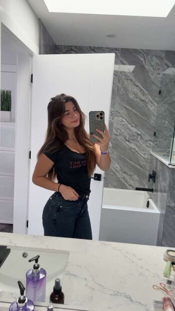 🔥 Mikayla campinos  page leaked private photo uncensored full