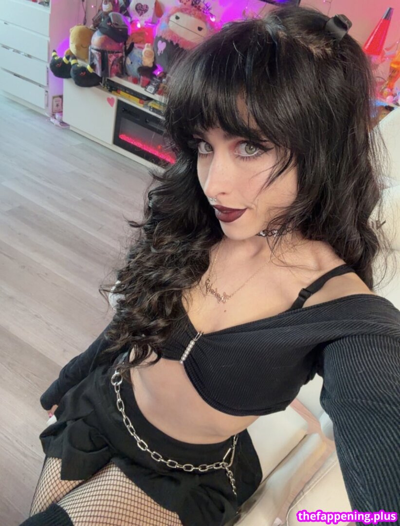 🔥 Cursedarachnid leaked private photo uncensored full