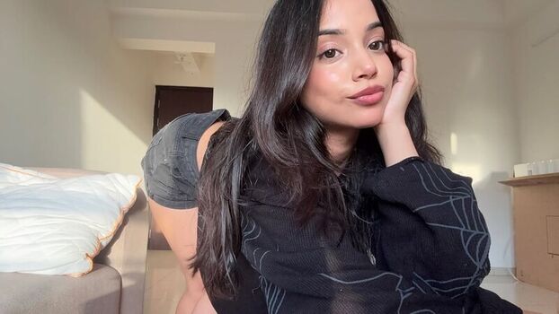 🔥 Muskan karia leaked private photo uncensored full