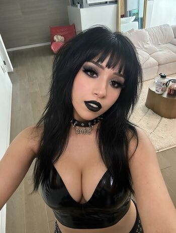 🔥 Pokimane  page leaked private photo uncensored full