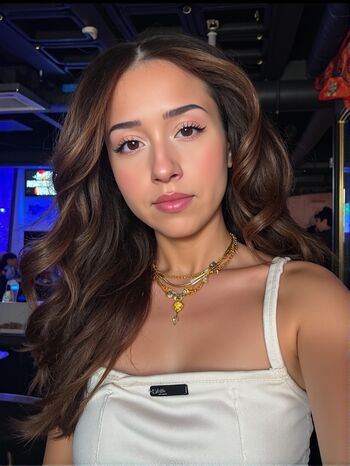 🔥 Pokimane  page leaked private photo uncensored full
