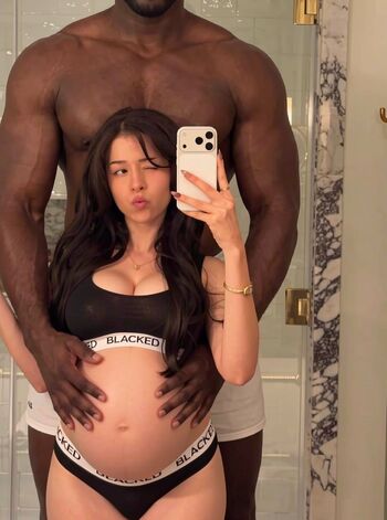 🔥 Pokimane  page leaked private photo uncensored full