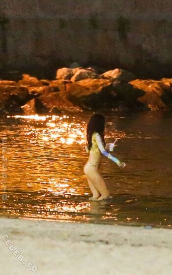 🔥 Rihanna leaked private photo uncensored full