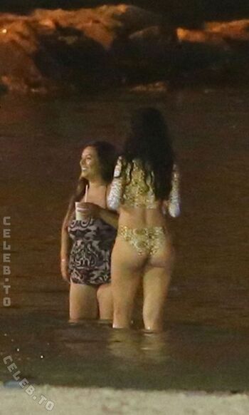🔥 Rihanna leaked private photo uncensored full