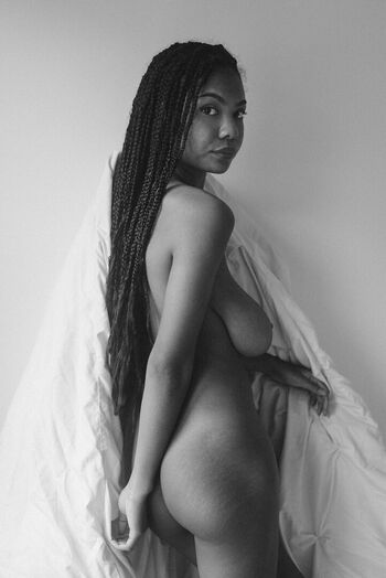 🔥 Schwiftylove page leaked private photo uncensored full