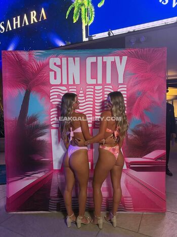 🔥 Sentnert twins leaked private photo uncensored full