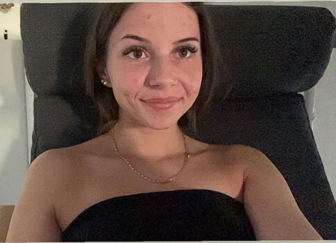🔥 Show your girlfriend leaked private photo uncensored full