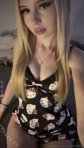 🔥 Sophiatiel leaked private photo uncensored full